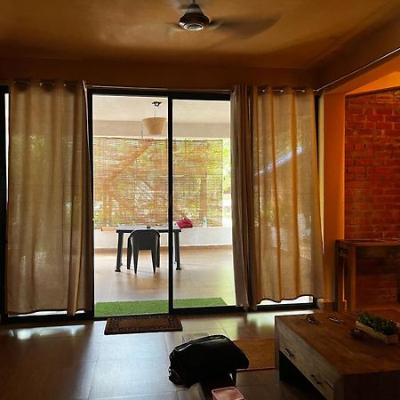 Satori Wellness Cottages I Yoga, Sauna, Ice Bath, Holistic Therapies & More 만드렘 외부 사진