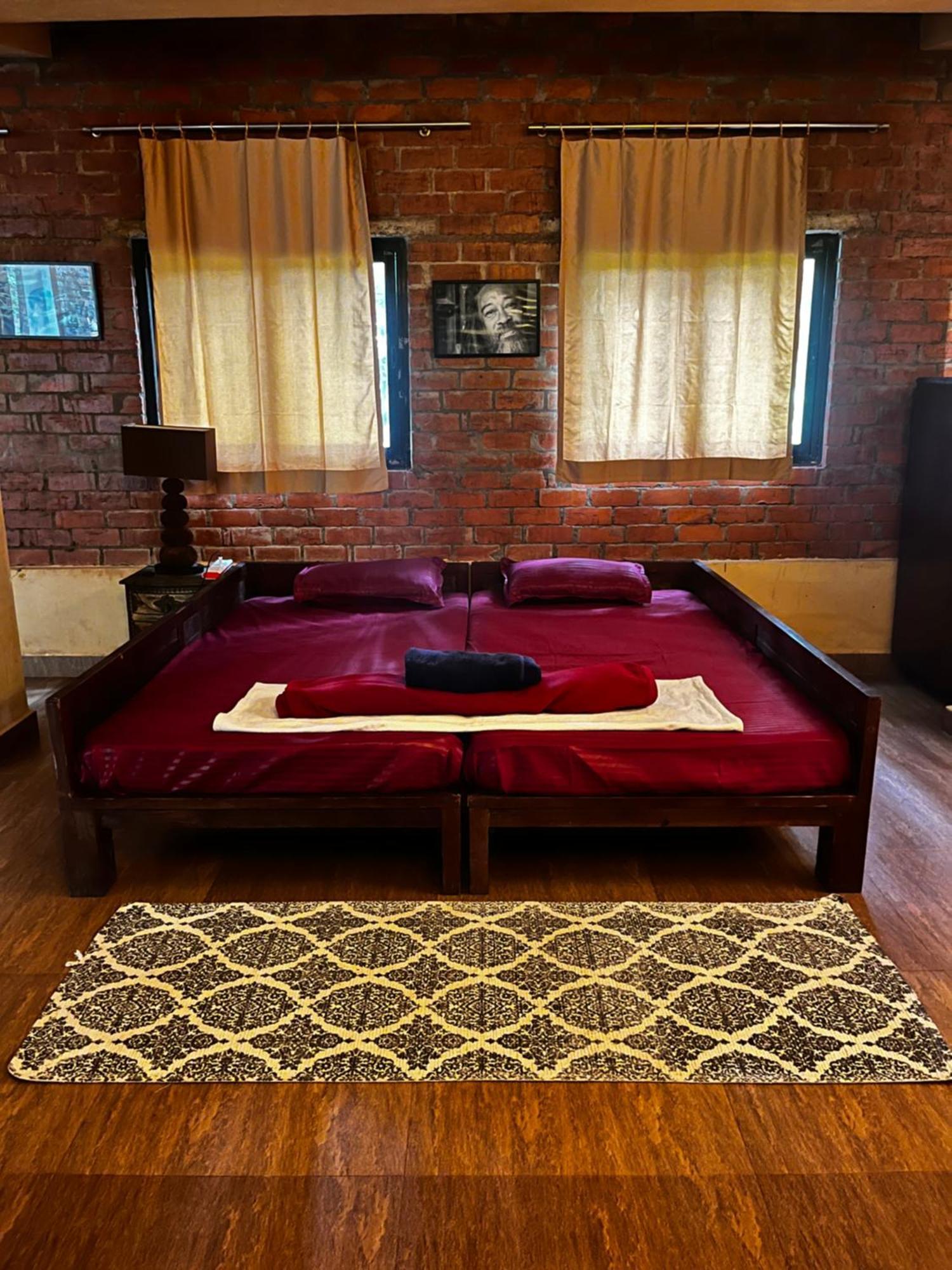 Satori Wellness Cottages I Yoga, Sauna, Ice Bath, Holistic Therapies & More 만드렘 외부 사진