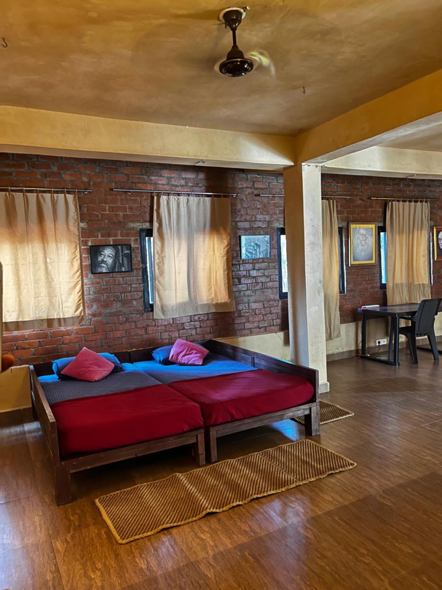 Satori Wellness Cottages I Yoga, Sauna, Ice Bath, Holistic Therapies & More 만드렘 외부 사진